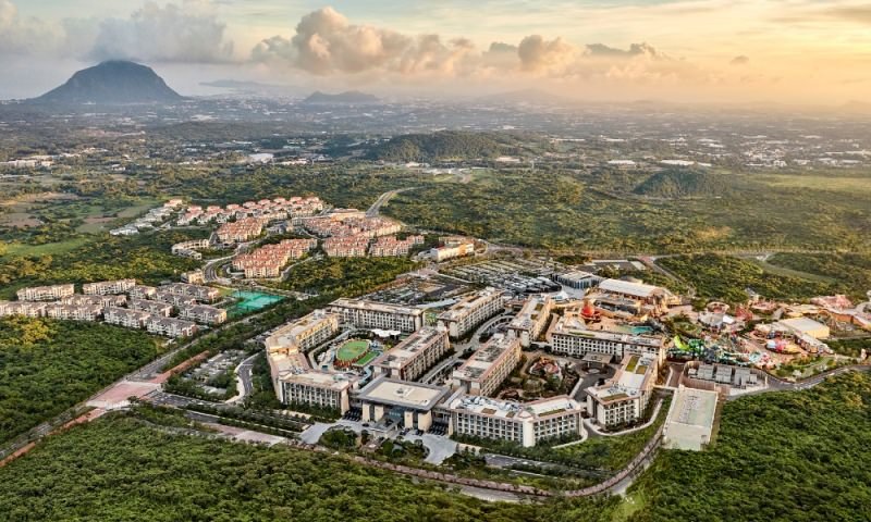 Jeju Shinhwa World (Landing Casino)
